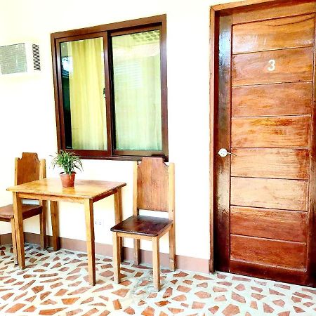 Two Season Tourist Inn San Vicente  Dış mekan fotoğraf